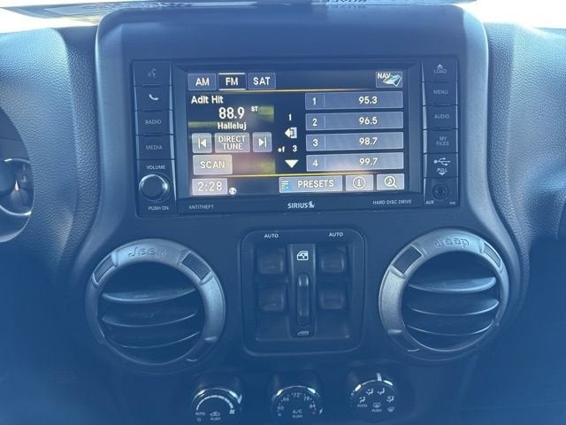 2013 Jeep Wrangler Unlimited Moab