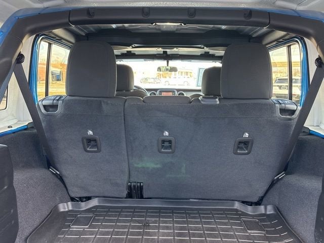 2021 Jeep WRANGLER UNLIMITED WILLYS Base