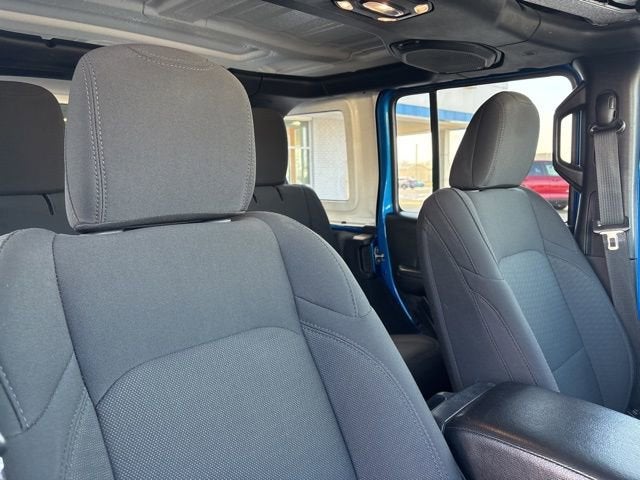 2021 Jeep WRANGLER UNLIMITED WILLYS Base