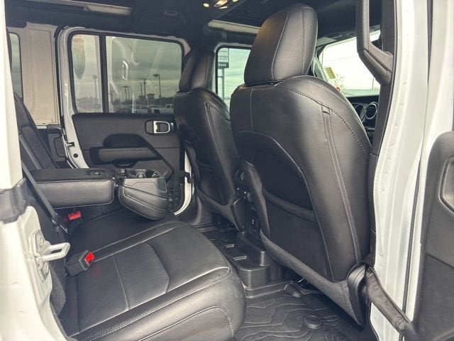 2021 Jeep Wrangler Unlimited Sahara Altitude