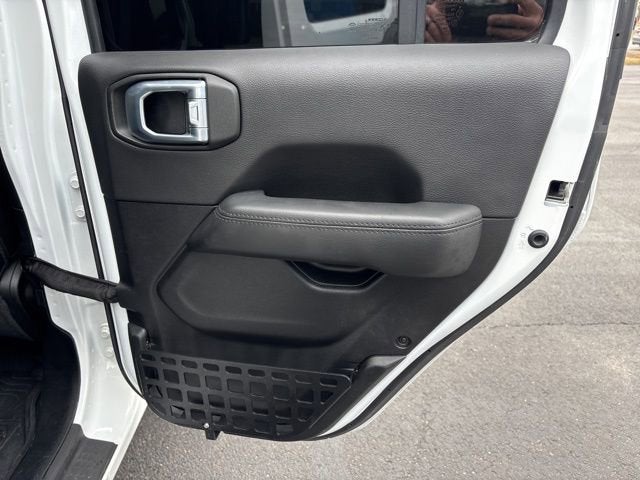 2021 Jeep Wrangler Unlimited Sahara Altitude