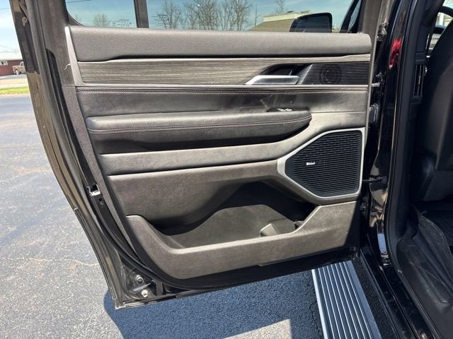 2024 Jeep Wagoneer L Series III