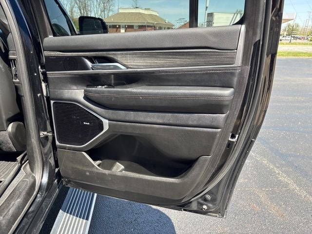 2024 Jeep Wagoneer L Series III