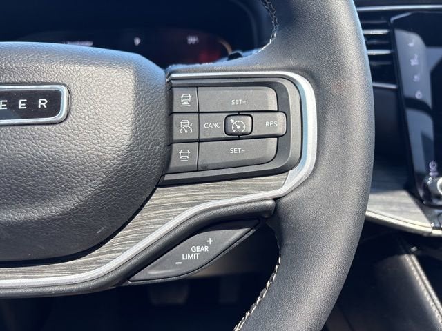 2024 Jeep Wagoneer L Series III