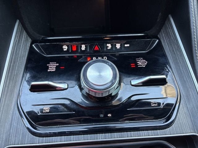 2024 Jeep Wagoneer L Series III