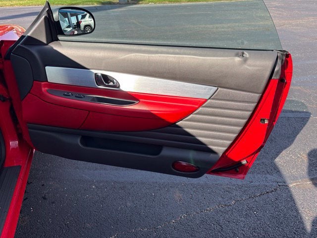 2002 Ford Thunderbird w/Hardtop Premium