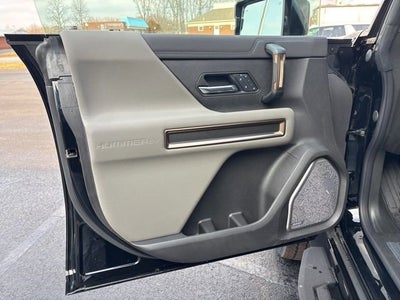 2025 GMC HUMMER EV SUV 2X