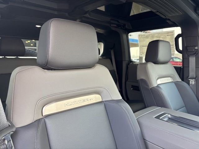 2025 GMC HUMMER EV SUV 2X