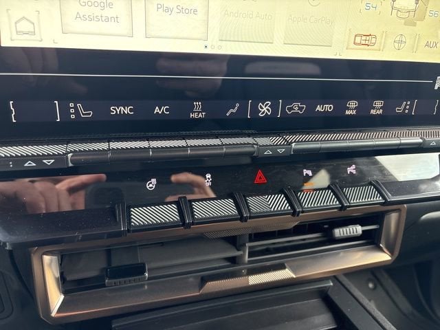 2025 GMC HUMMER EV SUV 2X