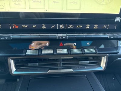 2025 GMC HUMMER EV SUV 3X