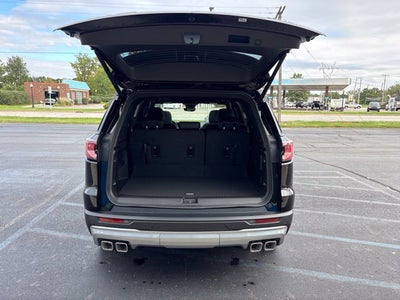 2027 GMC Acadia Elevation