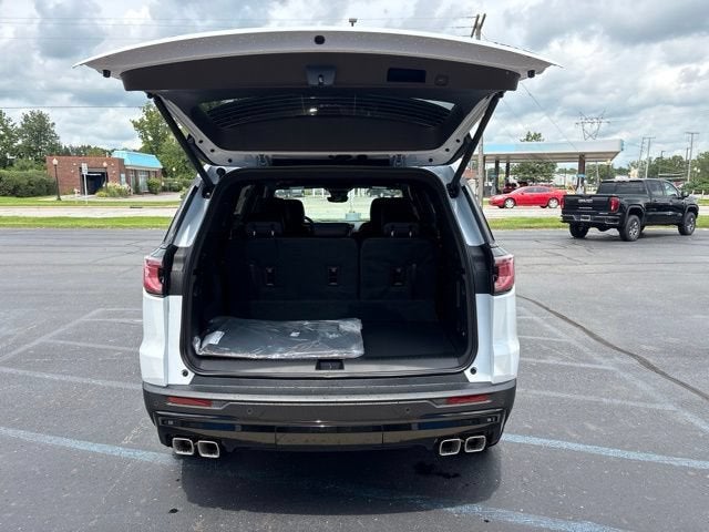 2027 GMC Acadia AT4