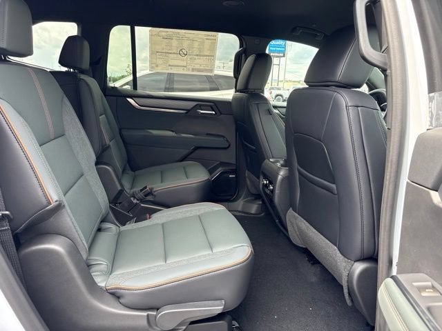 2027 GMC Acadia AT4