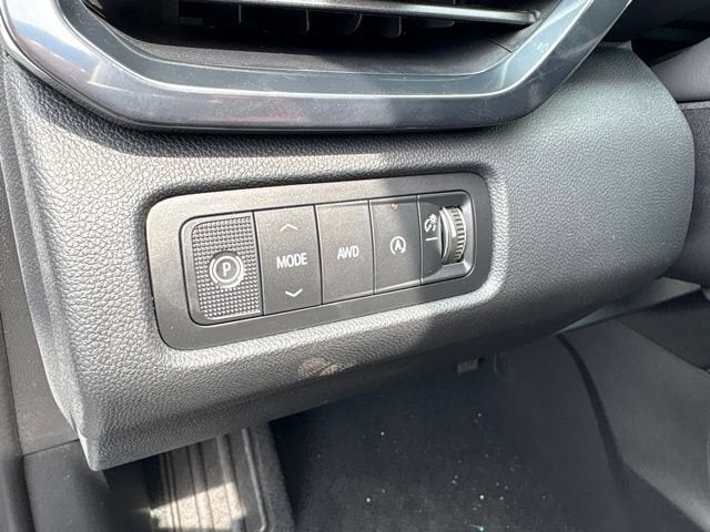 2027 GMC Acadia AT4
