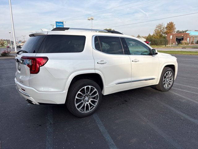 2020 GMC Acadia Denali