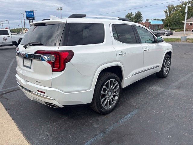 2023 GMC Acadia Denali