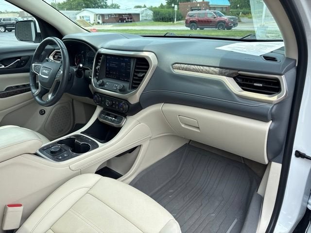 2021 GMC Acadia Denali