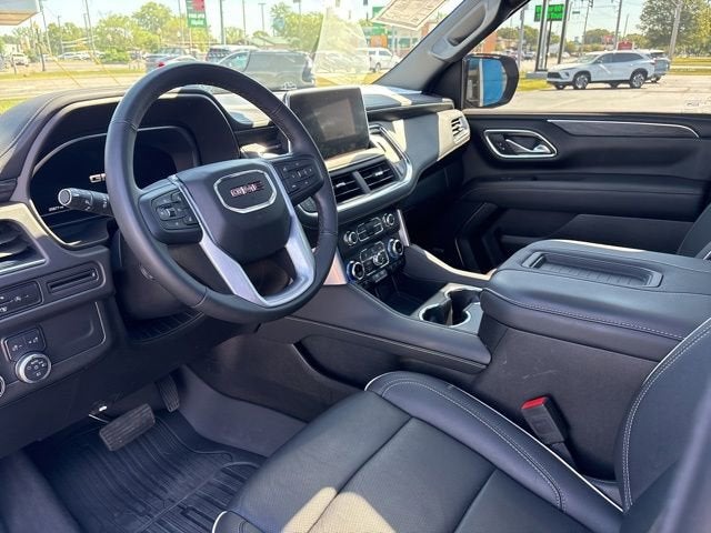 2024 GMC Yukon SLT