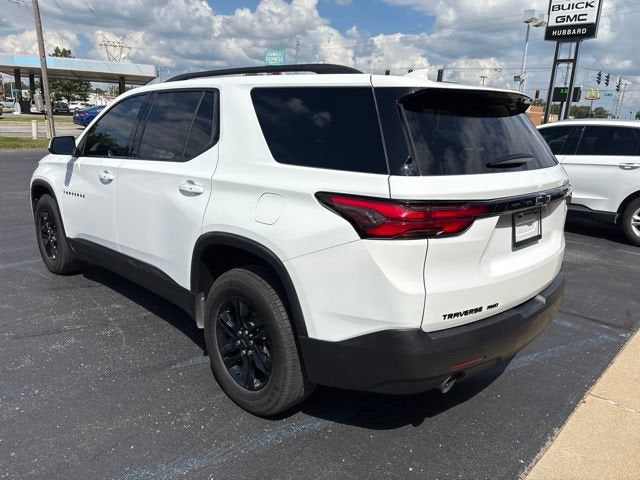 2022 Chevrolet Traverse LT Cloth
