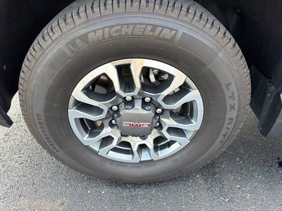 2023 GMC Sierra 2500 HD AT4