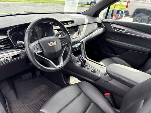 2024 Cadillac XT6 Luxury