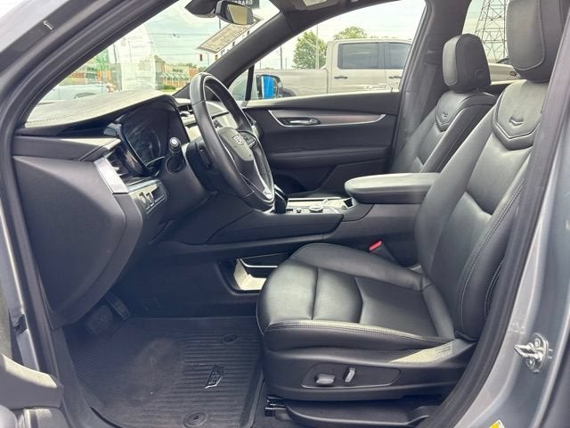 2024 Cadillac XT6 Luxury