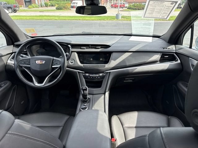 2024 Cadillac XT6 Luxury