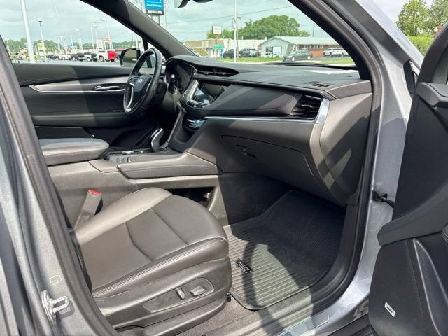 2024 Cadillac XT6 Luxury