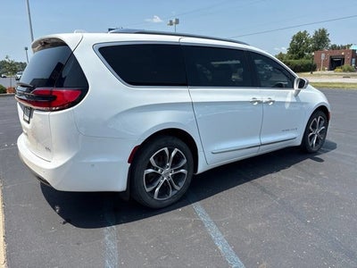 2021 Chrysler Pacifica Pinnacle