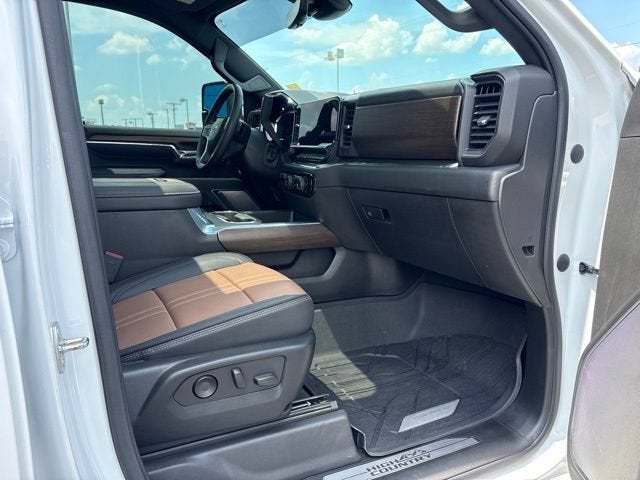 2024 Chevrolet Silverado 3500 HD High Country