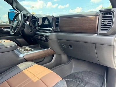 2024 Chevrolet Silverado 3500 HD High Country