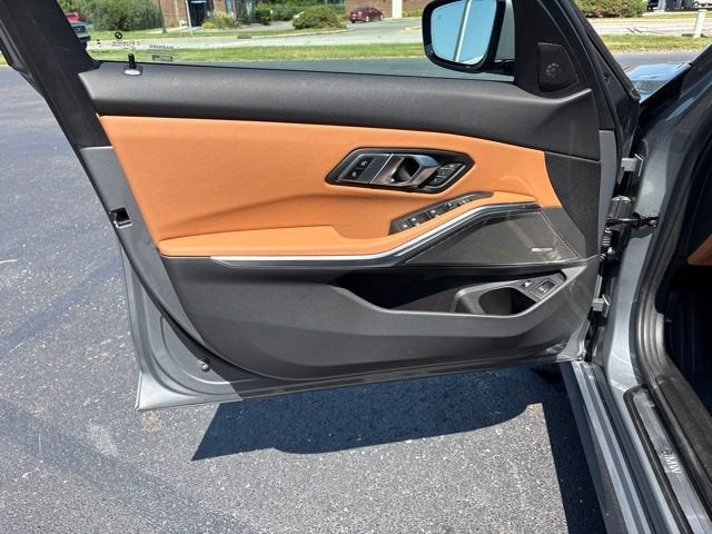 2023 BMW 3 Series 330e xDrive