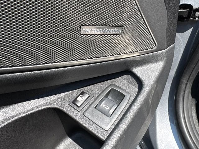2023 BMW 3 Series 330e xDrive