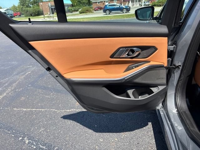 2023 BMW 3 Series 330e xDrive