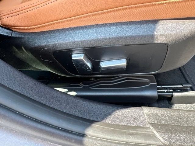 2023 BMW 3 Series 330e xDrive