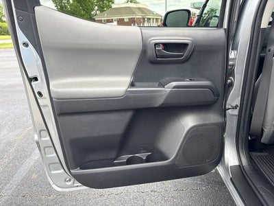 2022 Toyota Tacoma 4WD SR