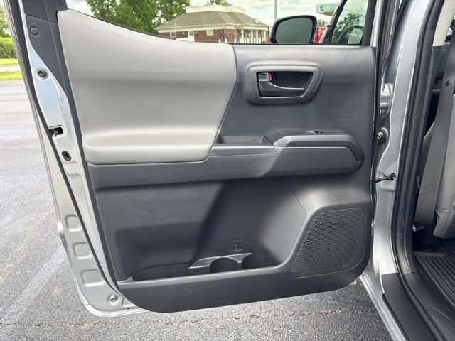 2022 Toyota Tacoma 4WD SR