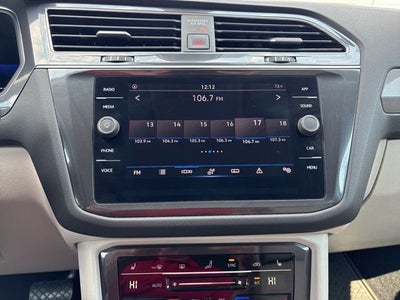 2022 Volkswagen Tiguan SE